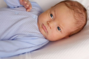 What Are the Symptoms of Oxygen Deprivation in a Newborn